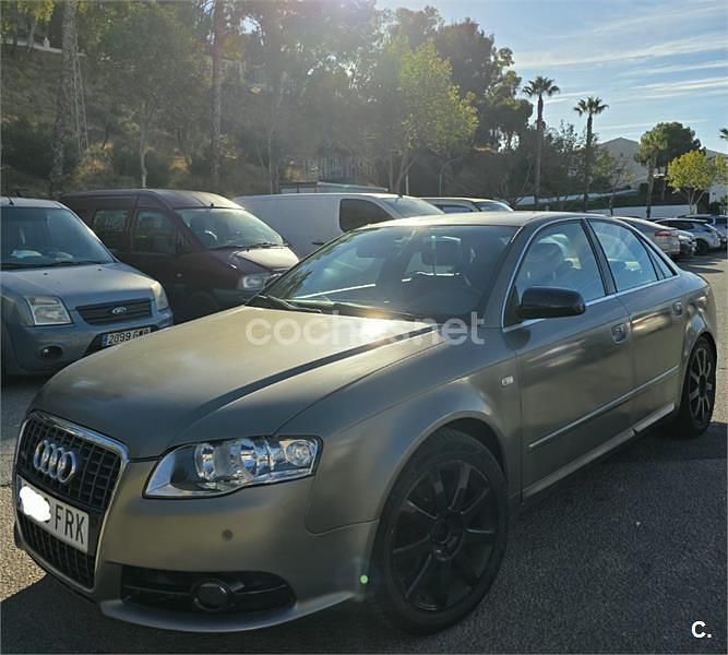Usado Audi A4 S-Line 140 CV (102 kW) 2007 Gris / plata Berlina
