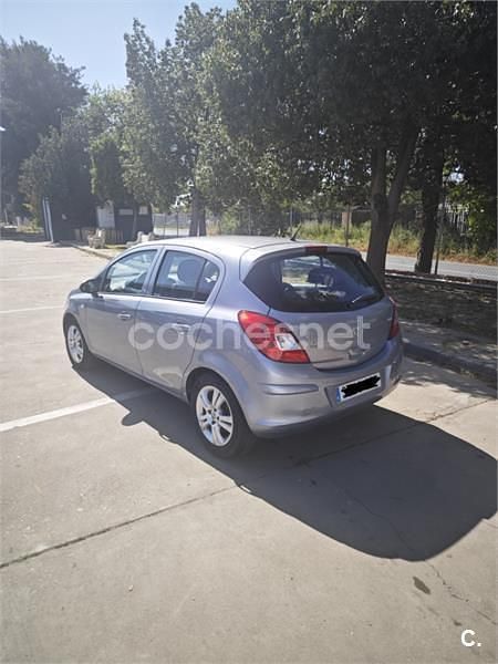 Usado Opel Corsa 90 CV (66 kW) 2010 Gris / plata Utilitario
