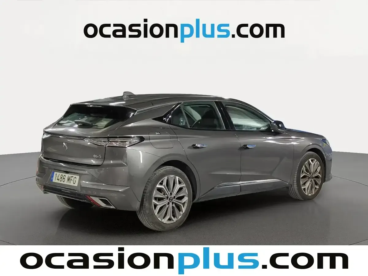 Usado DS Automobiles DS4 Trocadero 130 CV (95 kW) 2023 Gris SUV