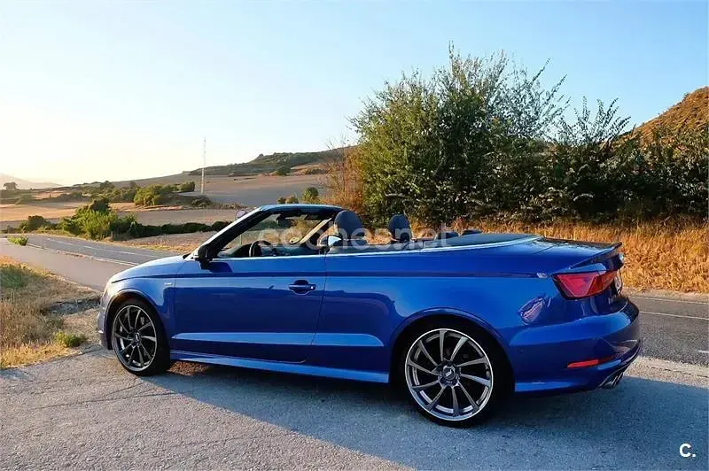 Usado Audi A3 Cabriolet Sport 184 CV (135 kW) 2016 Azul Descapotable