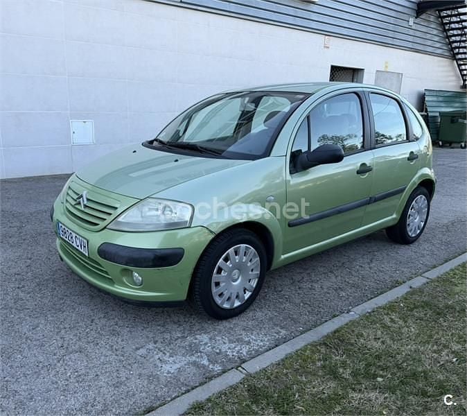 Usado Citroën C3 110 CV (80 kW) 2004 Verde Berlina