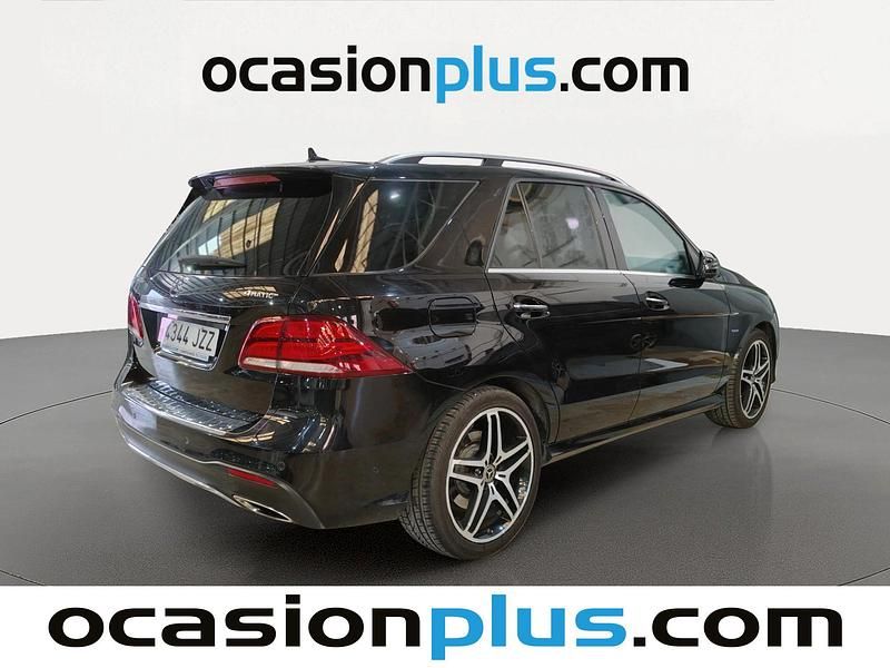Usado Mercedes GLE500 AMG 442 CV (325 kW) 2017 Negro