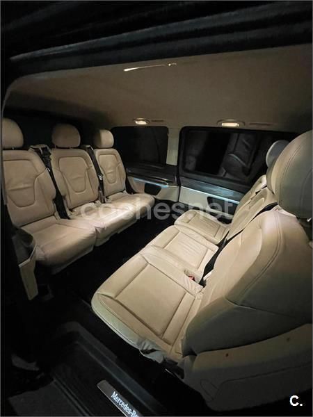 Negro Usado 2021 Mercedes V250 Monovolumen | 45.000 € (Buen precio) - Imagen 1/4