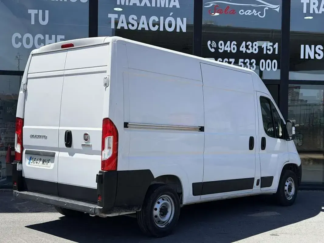 Usado Fiat Ducato Easy 140 CV (102 kW) 2023 Blanco Van
