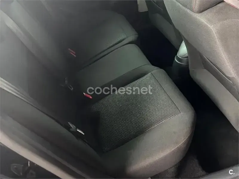 Usado Seat Ibiza ST Style 105 CV (77 kW) 2012 Negro Familiar