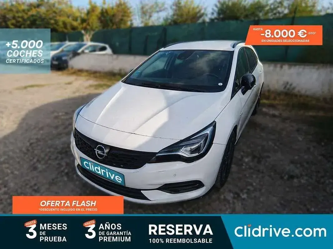 Usado Opel Astra Ultimate 122 HP (89 kW) 2021 Branco Carrinha