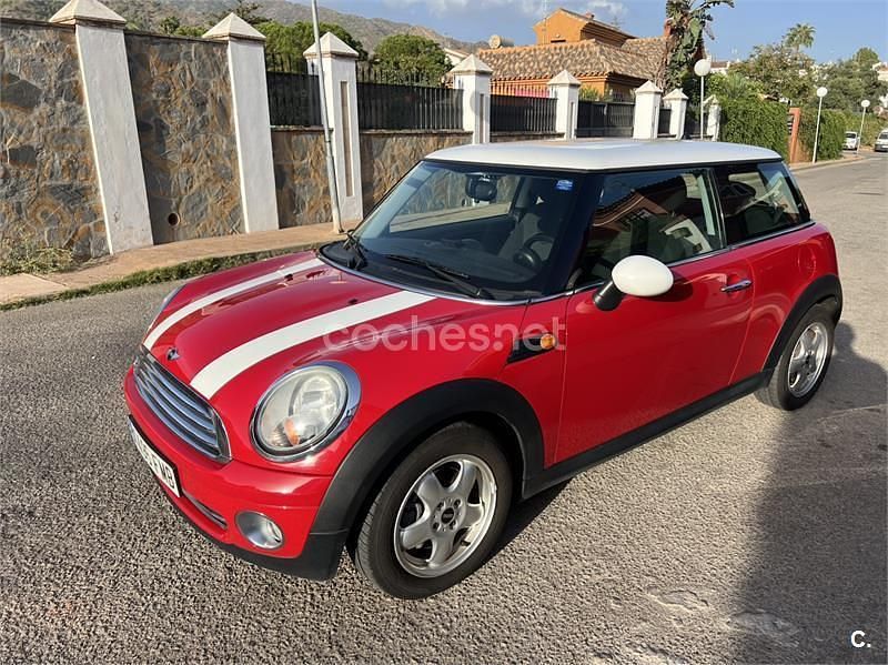 Usado Mini Cooper 120 CV (88 kW) 2007 Rojo Utilitario