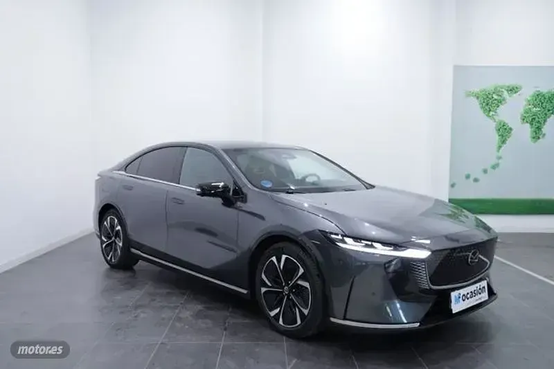 Usado Mazda 6e Takumi-Line 179 kW (244 CV) 2025 Gris Berlina