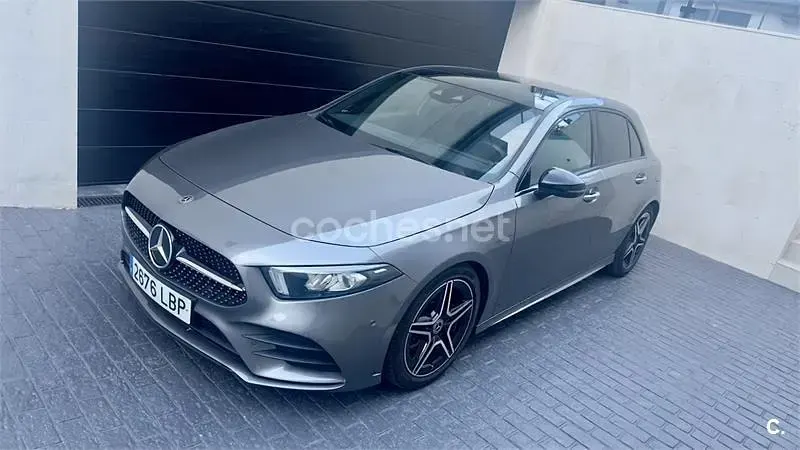 Usado Mercedes A200 163 CV (119 kW) 2019 Gris / plata Berlina