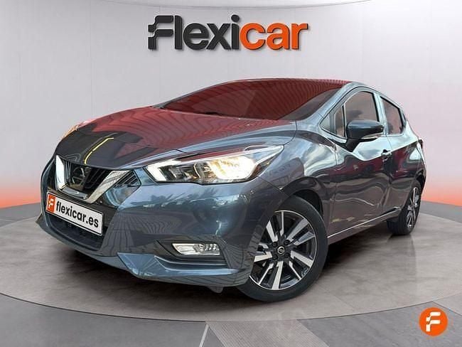 Usado Nissan Micra Acenta 90 CV (66 kW) 2018 Gris Utilitario