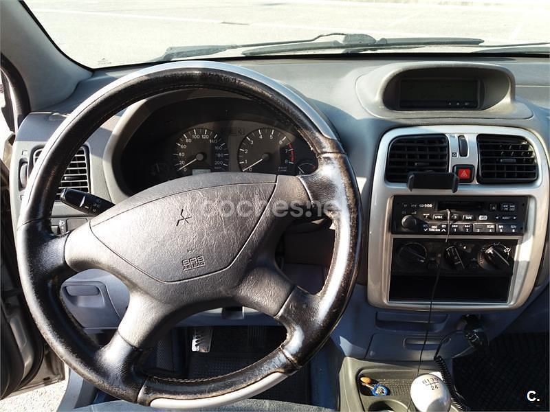 Usado Mitsubishi Space Star Plus 86 CV (63 kW) 1999 Gris / plata Monovolumen