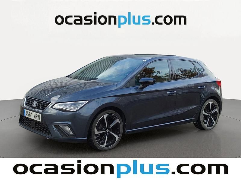Gris Usado 2024 Seat Ibiza FR Utilitario | 19.810 € (Precio justo) - Imagen 1/4