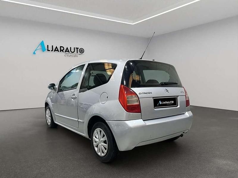 Usado Citroën C2 69 CV (50 kW) 2005 Gris Utilitario