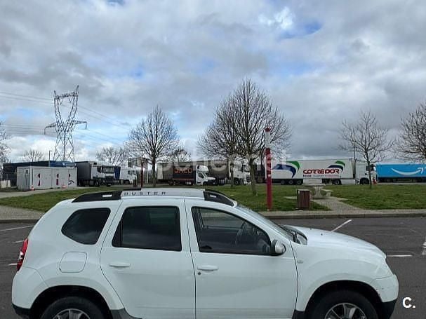 Usado Dacia Duster Ambiance 109 CV (80 kW) 2015 Blanco SUV