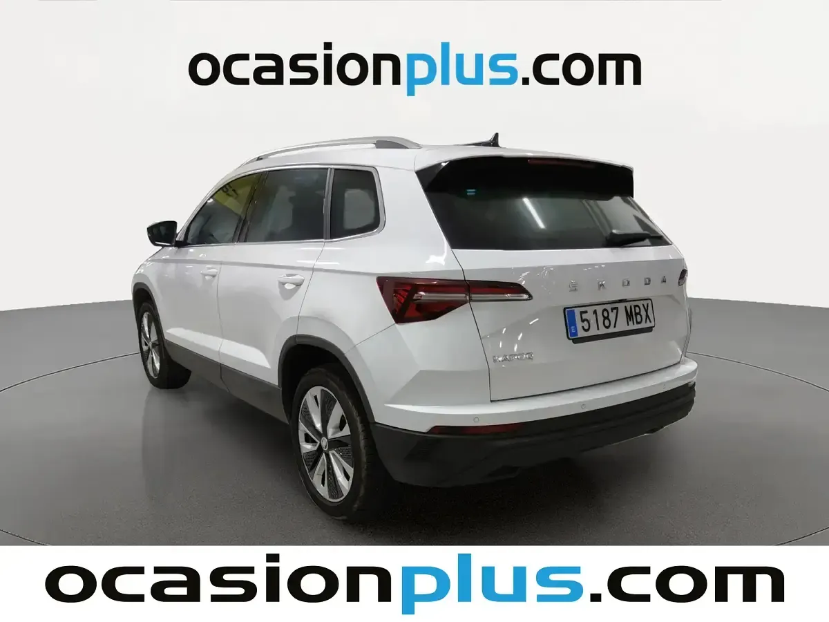 Usado Skoda Karoq Style 150 CV (110 kW) 2022 Blanco SUV