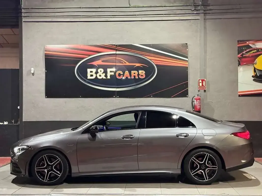 Usado Mercedes CLA200 150 CV (110 kW) 2021 Gris Coupe