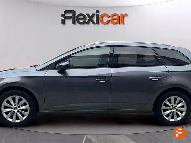 Usado Seat Leon Style 110 CV (80 kW) 2018 Gris