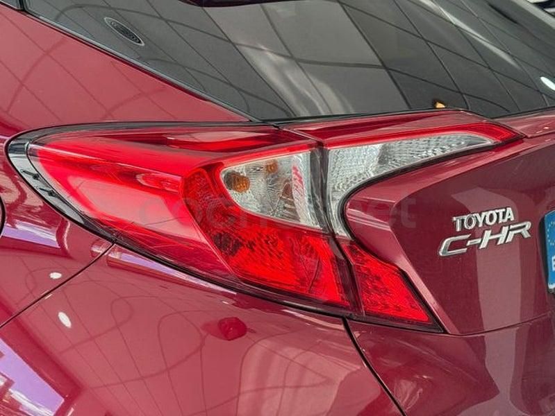 Usado Toyota C-HR Advance 122 CV (89 kW) 2018 Granate SUV