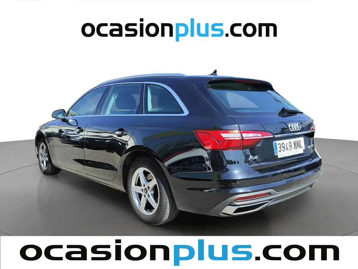 Usado Audi A4 Advanced 150 CV (110 kW) 2023 Negro Familiar