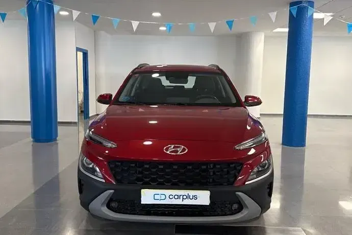 Usado Hyundai Kona 120 CV (88 kW) 2021 Gris SUV