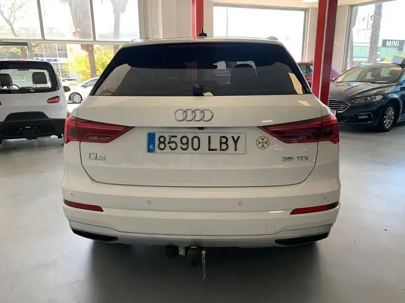 Usado Audi Q3 150 CV (110 kW) 2019 Blanco SUV