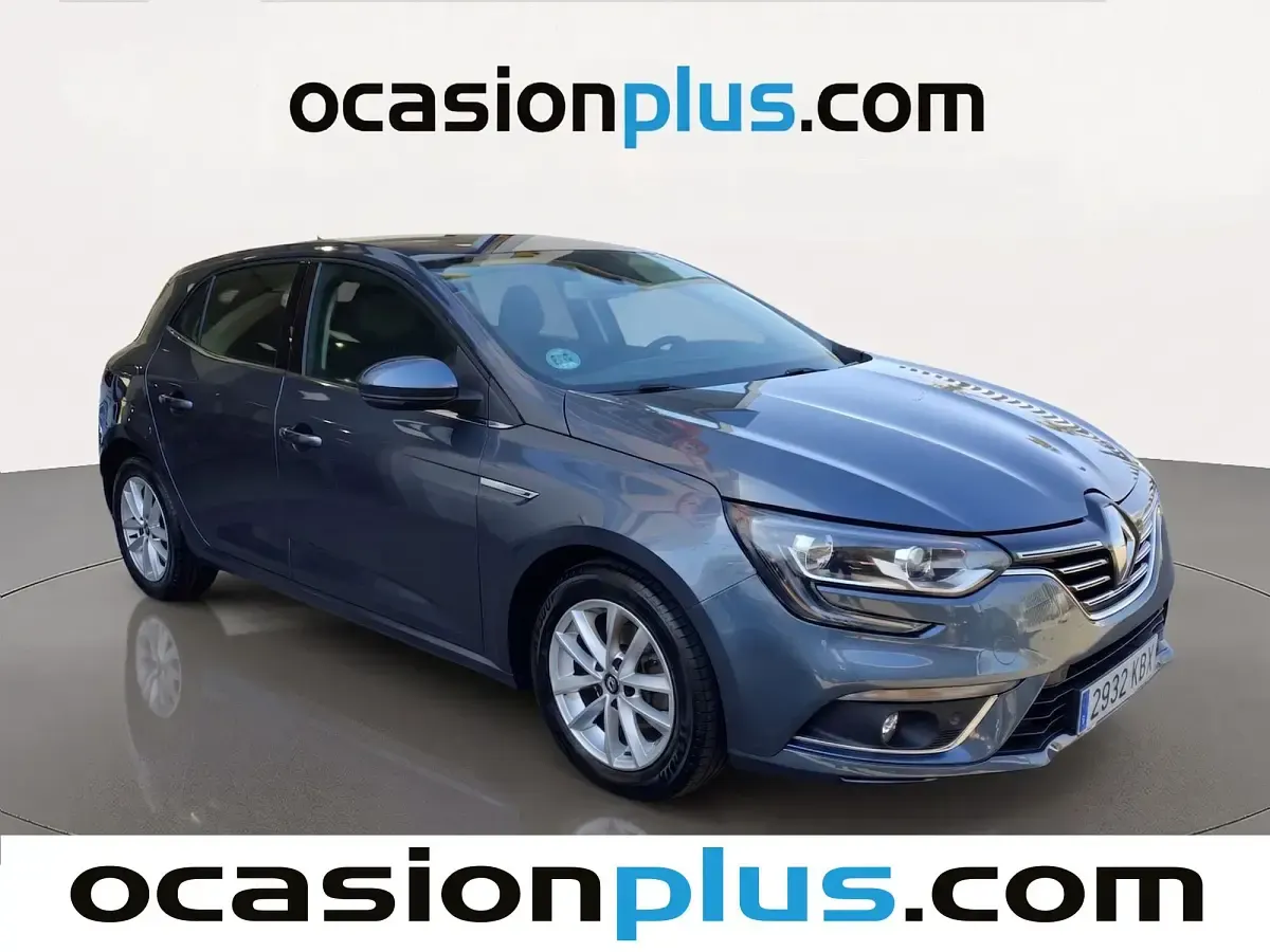 Usado Renault Mégane IV Zen 131 CV (96 kW) 2017 Gris Utilitario