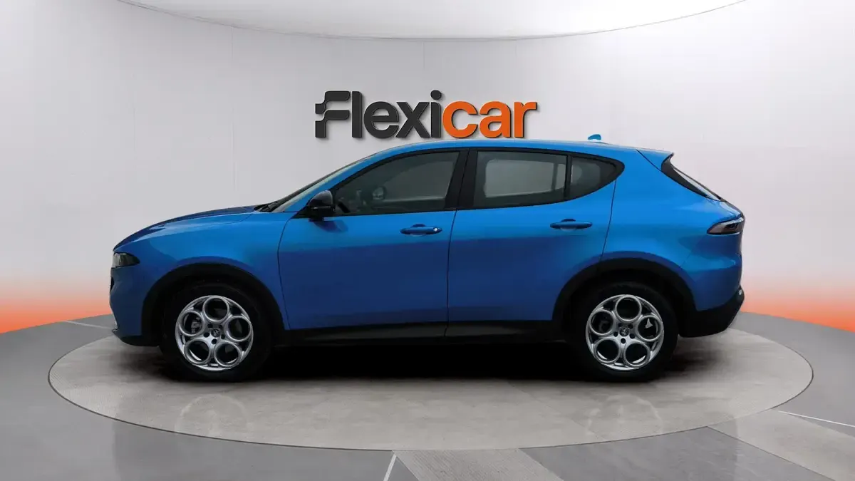 Usado Alfa Romeo Tonale Sprint 131 CV (96 kW) 2023 Azul SUV