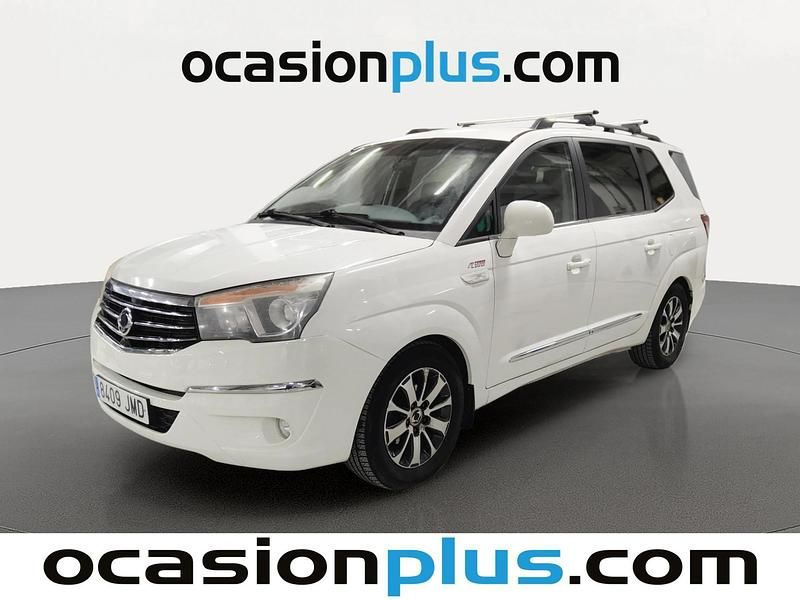 Blanco Usado 2016 Ssangyong (KGM) Rodius Limited Monovolumen | 11.843 € (Super precio) - Imagen 1/4