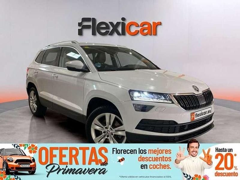 Usado Skoda Karoq Ambition 150 CV (110 kW) 2018 Blanco SUV