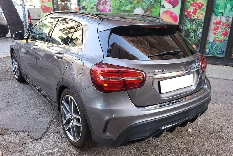 Gris Usado 2018 Mercedes GLA45 AMG AMG SUV | 34.500 € (Un poco caro) - Imagen 1/4