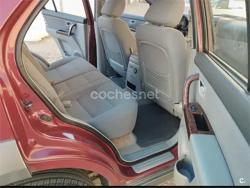 Usado Kia Sorento EX 139 CV (102 kW) 2004 Granate SUV