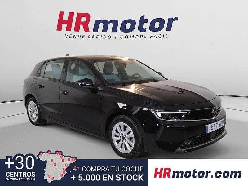 Usado Opel Astra Edition 131 CV (96 kW) 2023 Negro Utilitario