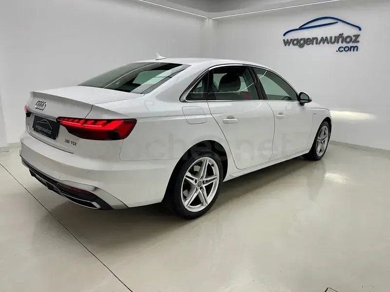 Usado Audi A4 S-Line 163 CV (119 kW) 2020 Blanco Berlina