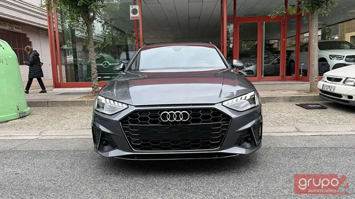 Usado Audi A4 S-Line 204 CV (150 kW) 2021 Gris Familiar
