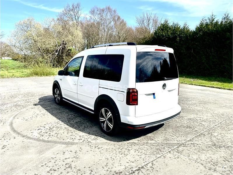 Usado VW Caddy 150 CV (110 kW) 2018 Blanco Monovolumen