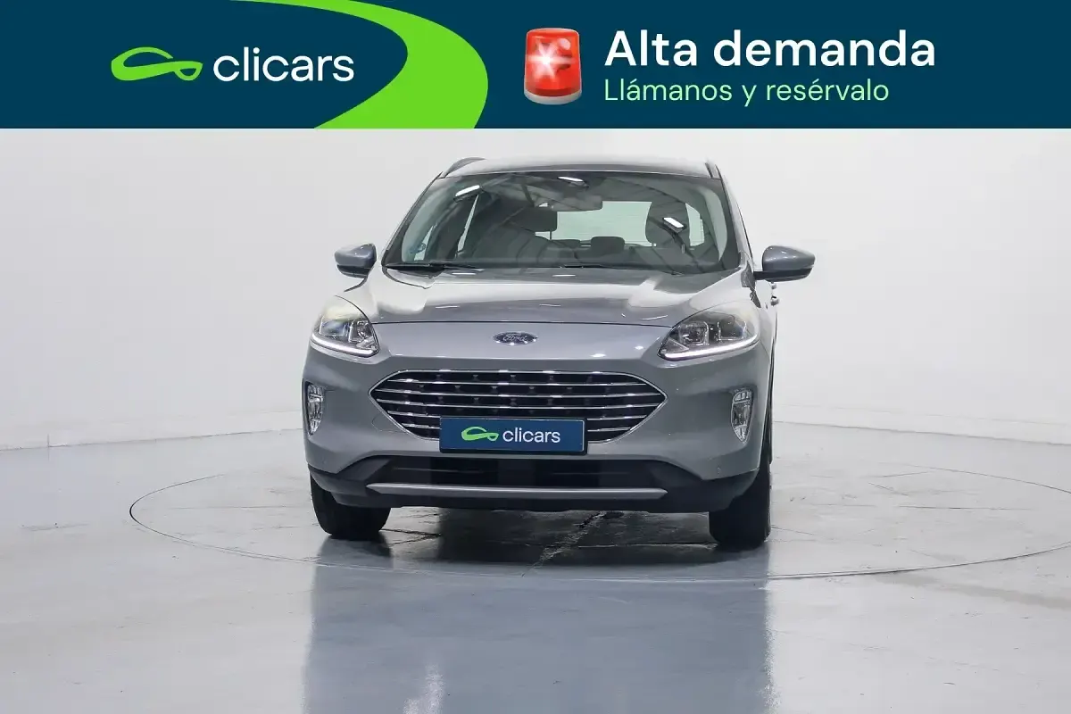 Usado Ford Kuga Titanium 191 CV (140 kW) 2022 Gris SUV