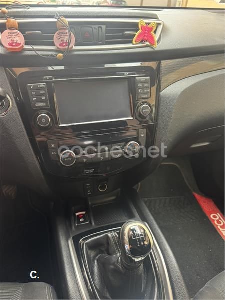 Negro Usado 2014 Nissan X-Trail Tekna SUV | 8800 € - Imagen 1/2