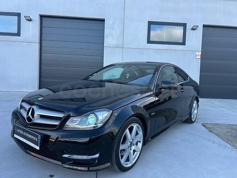 Usado Mercedes C250 204 CV (150 kW) 2012 Negro Coupe