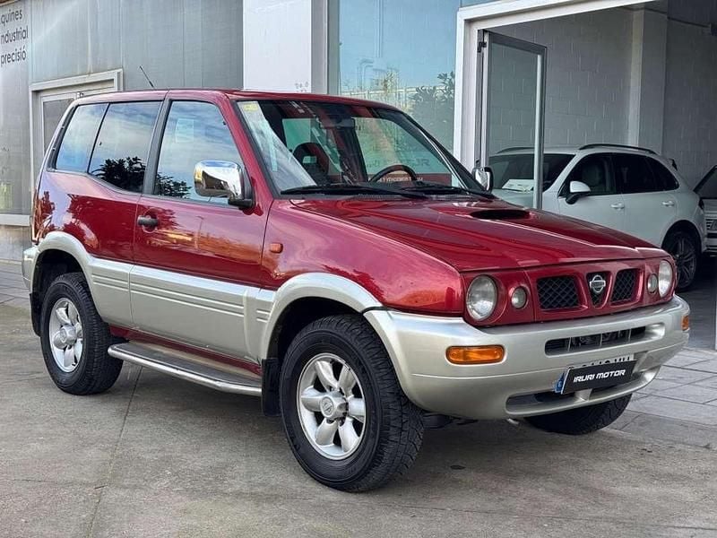 Usado Nissan Terrano 125 CV (91 kW) 1999 Burdeos SUV