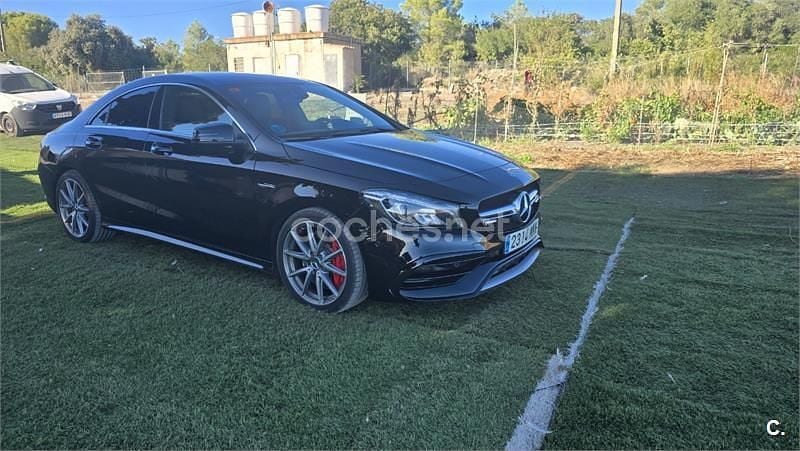 Usado Mercedes CLA45 AMG Shooting Brake 381 CV (280 kW) 2018 Negro Familiar