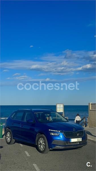 Usado Skoda Kamiq Ambition 115 CV (84 kW) 2020 Azul SUV