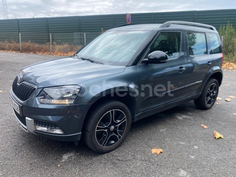 Gris / plata Usado 2017 Skoda Yeti SUV | 10.900 € - Imagen 1/4