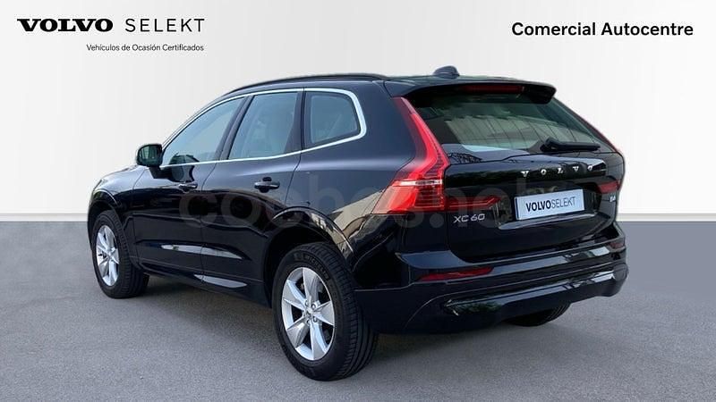 Usado Volvo XC60 Core 197 CV (144 kW) 2023 Negro SUV