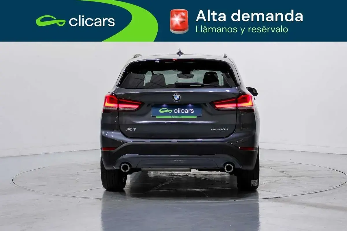 Usado BMW X1 150 CV (110 kW) 2022 Gris SUV