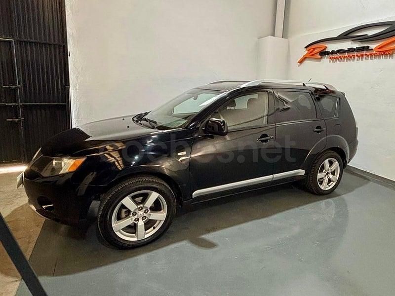 Negro Usado 2009 Mitsubishi Outlander Intense+ SUV | 6850 € (Buen precio) - Imagen 1/4