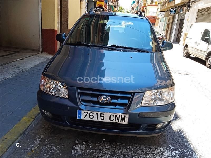 Usado Hyundai Matrix GLS 82 CV (60 kW) 2004 Azul Monovolumen