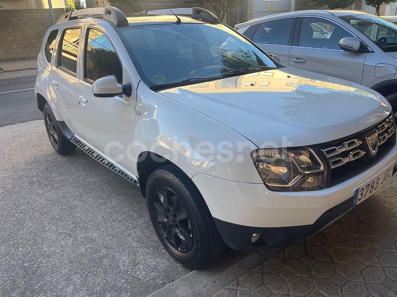 Blanco Usado 2015 Dacia Duster Ambiance SUV | 5999 € (Precio justo) - Imagen 1/4