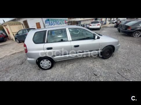 Usado Mitsubishi Space Star 98 CV (72 kW) 2002 Gris / plata Monovolumen