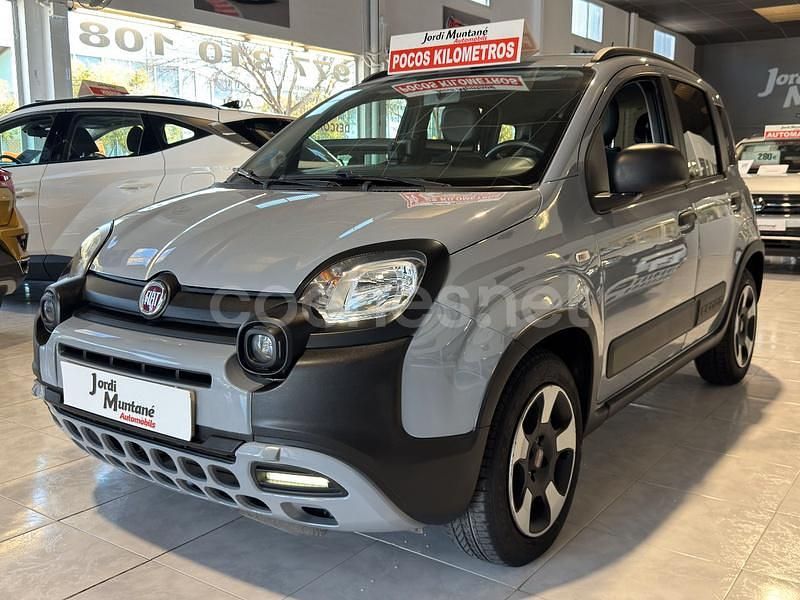 Gris Usado 2020 Fiat Panda Cross Cross Utilitario | 12.490 € (Un poco caro) - Imagen 1/4