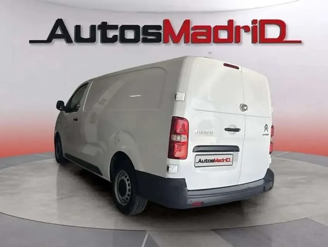 Usado Citroën Jumpy 102 CV (75 kW) 2021 Blanco Monovolumen